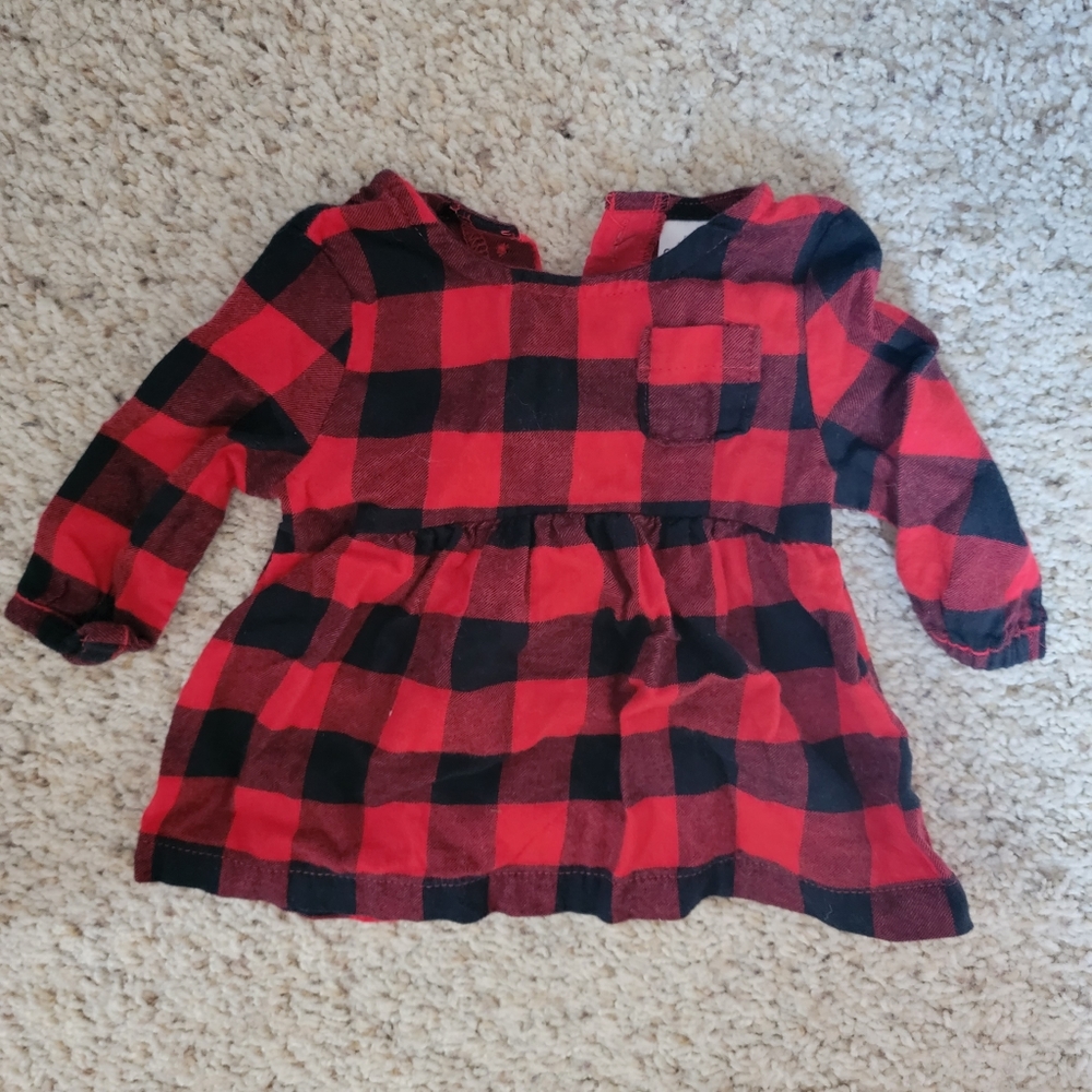 Carter's Buffalo Check Top

- size 3 months
